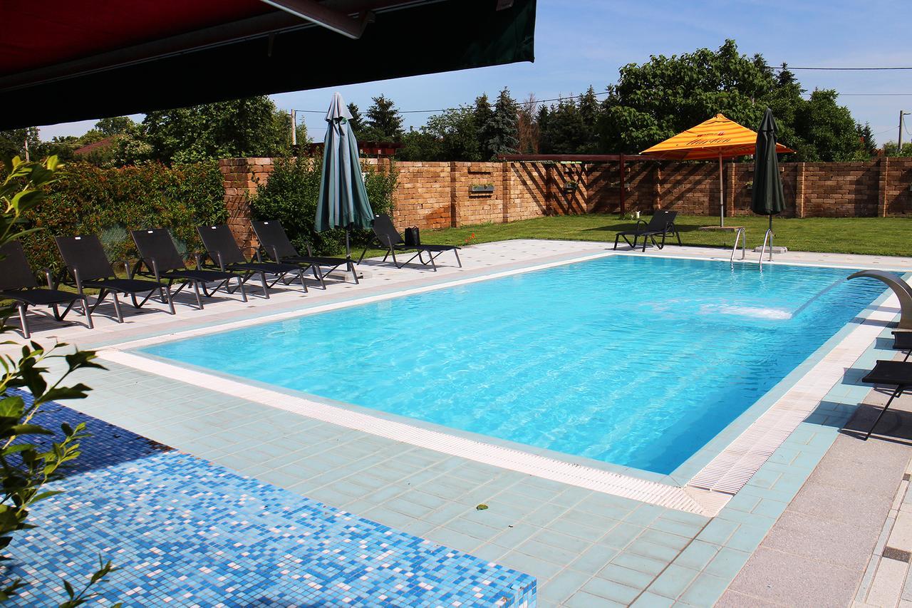 Marben Panzio Bed & Breakfast Hegykő Dış mekan fotoğraf